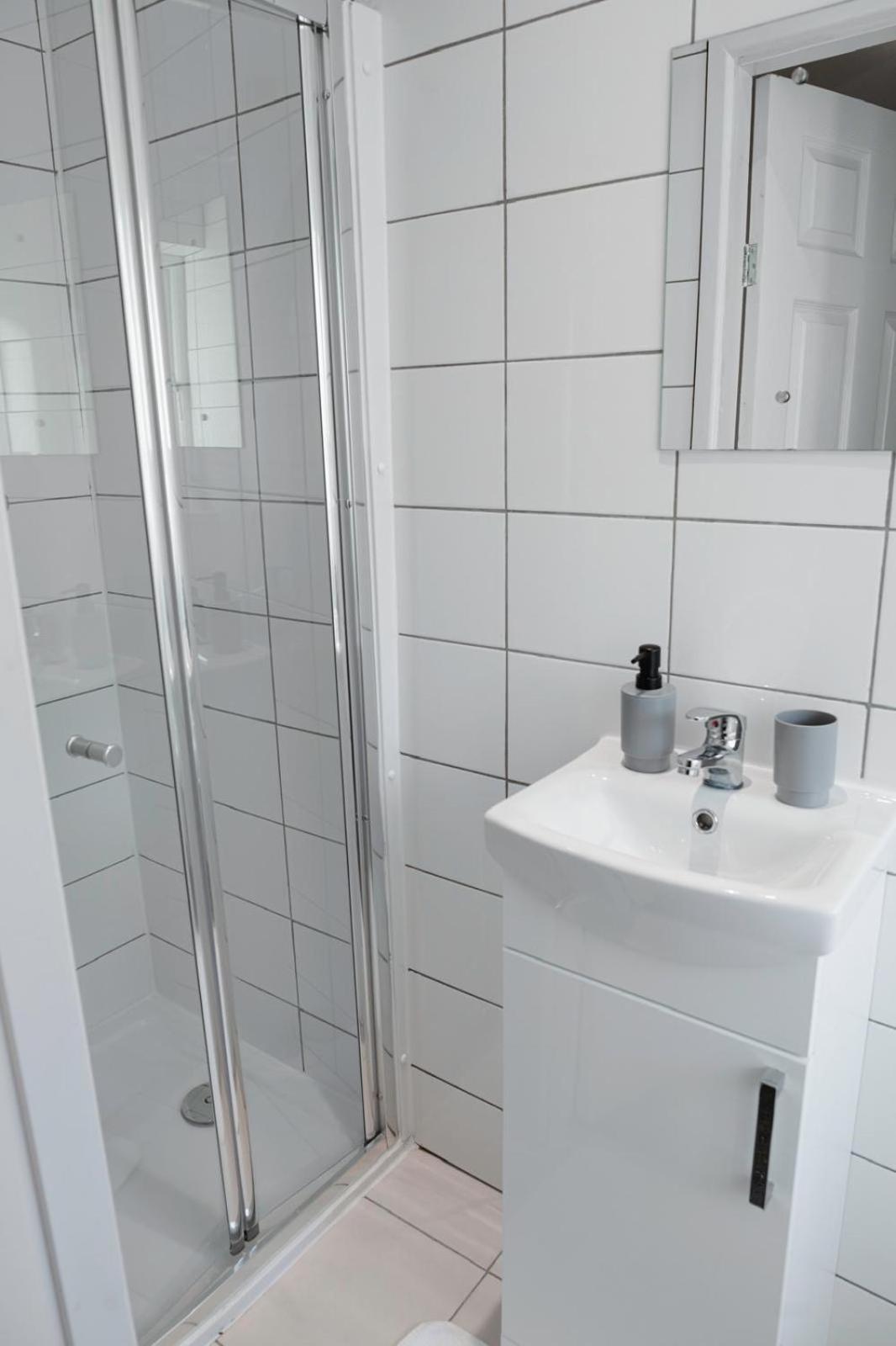 Cosy Ensuite Bedroom I 5Min Walk From Bramall Lane Stadium 셰필드 외부 사진